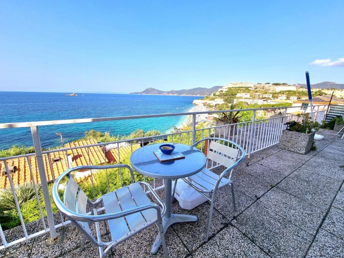 Appartamenti La Terrazza Sulle Ghiaie - Goelba Portoferraio Ngoại thất bức ảnh