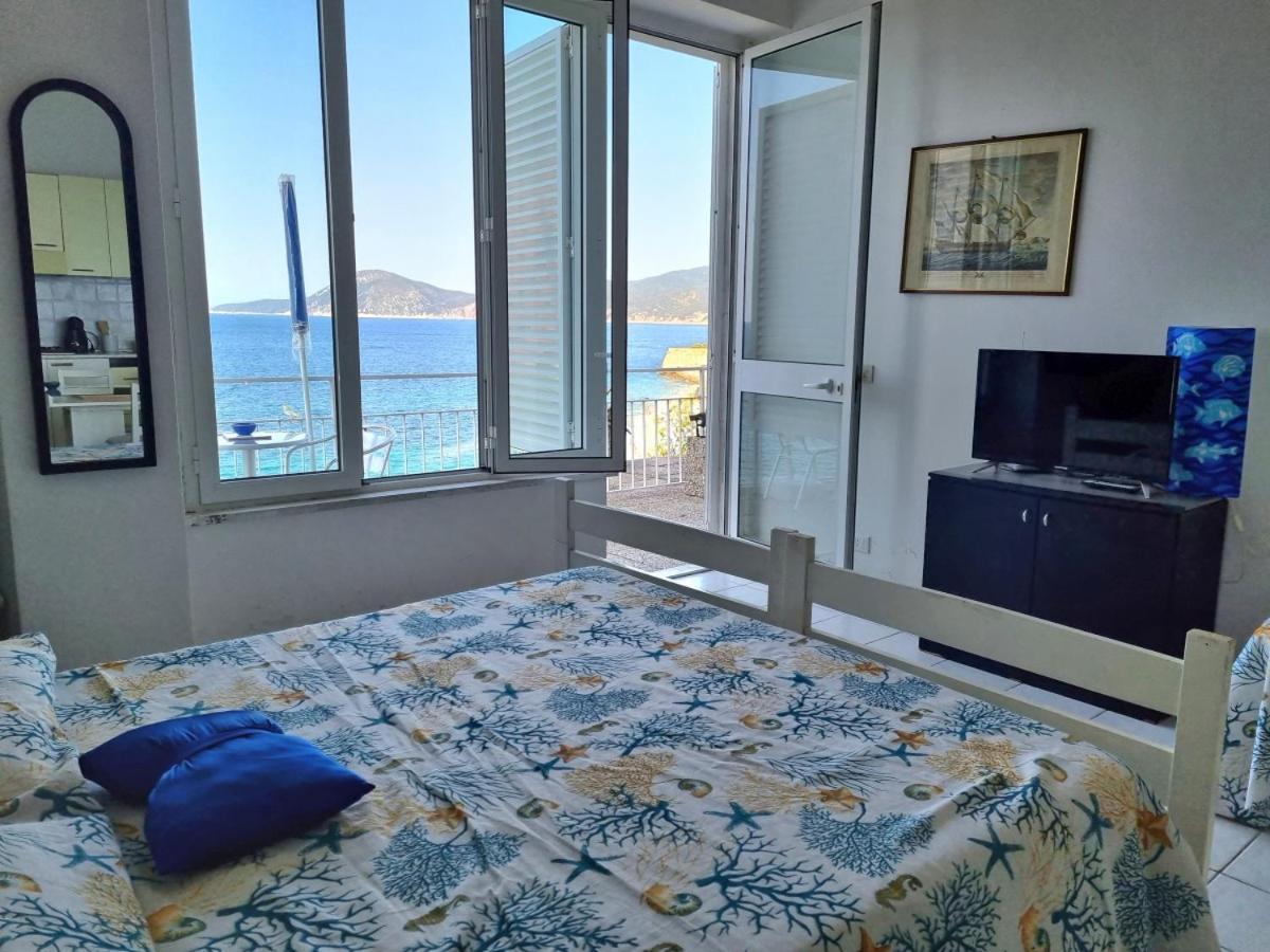 Appartamenti La Terrazza Sulle Ghiaie - Goelba Portoferraio Ngoại thất bức ảnh