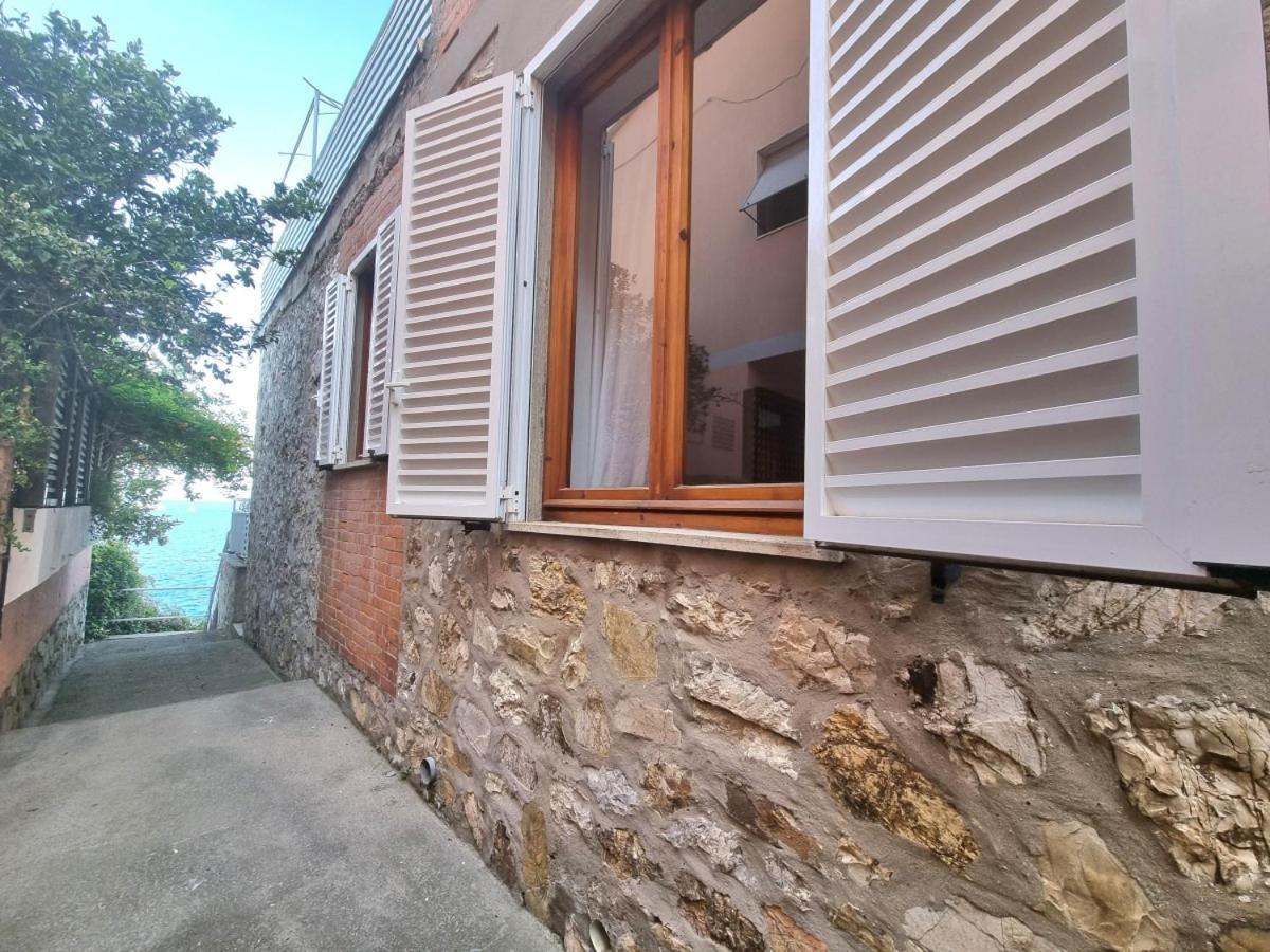 Appartamenti La Terrazza Sulle Ghiaie - Goelba Portoferraio Ngoại thất bức ảnh