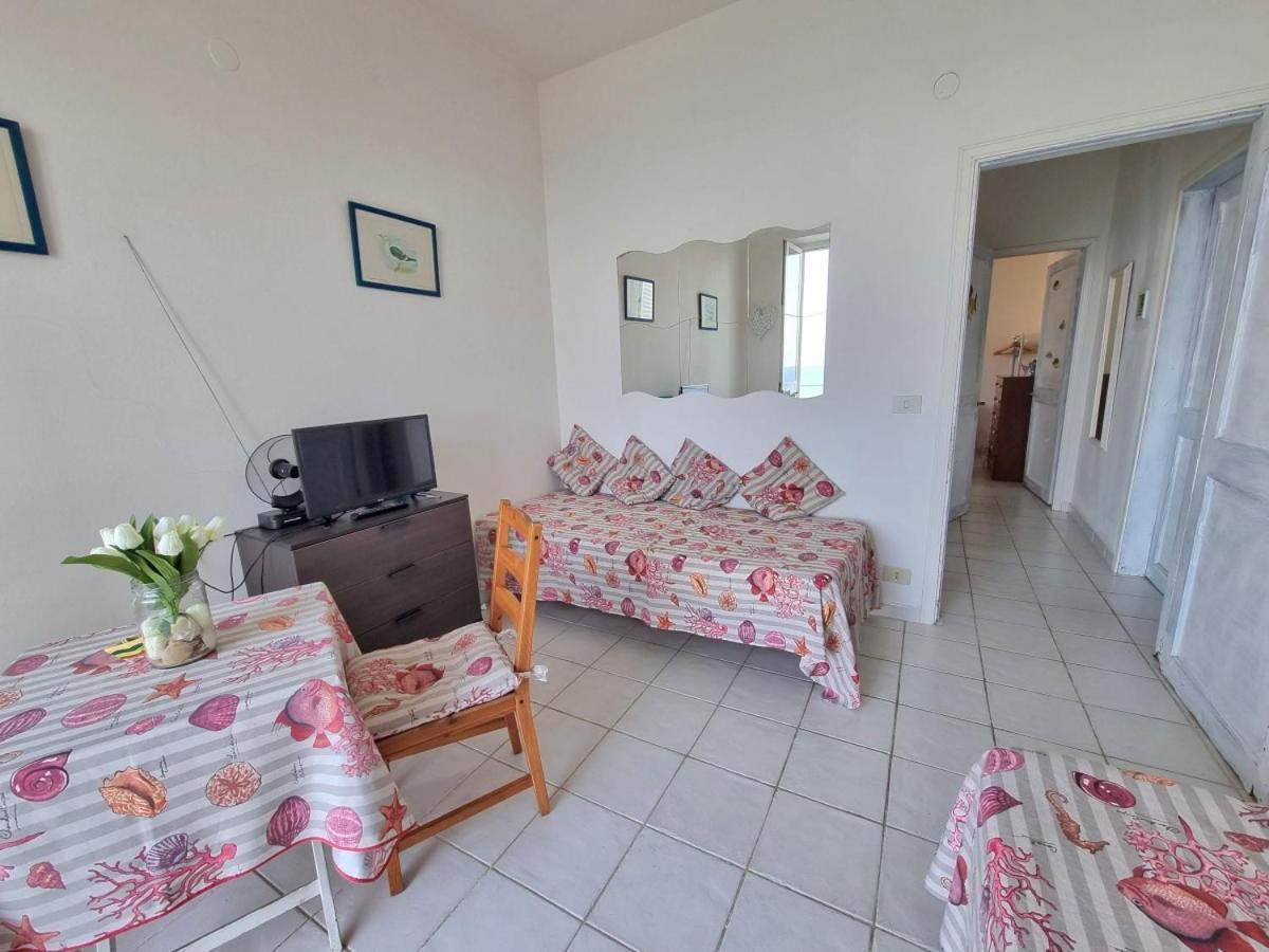 Appartamenti La Terrazza Sulle Ghiaie - Goelba Portoferraio Phòng bức ảnh